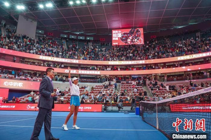 张帅国庆日中网夺冠 双喜临门献礼祖国