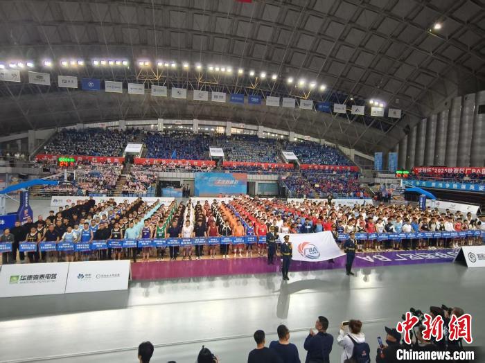 沈阳铁西区第二届“厂BA”篮球赛盛大开幕 工匠